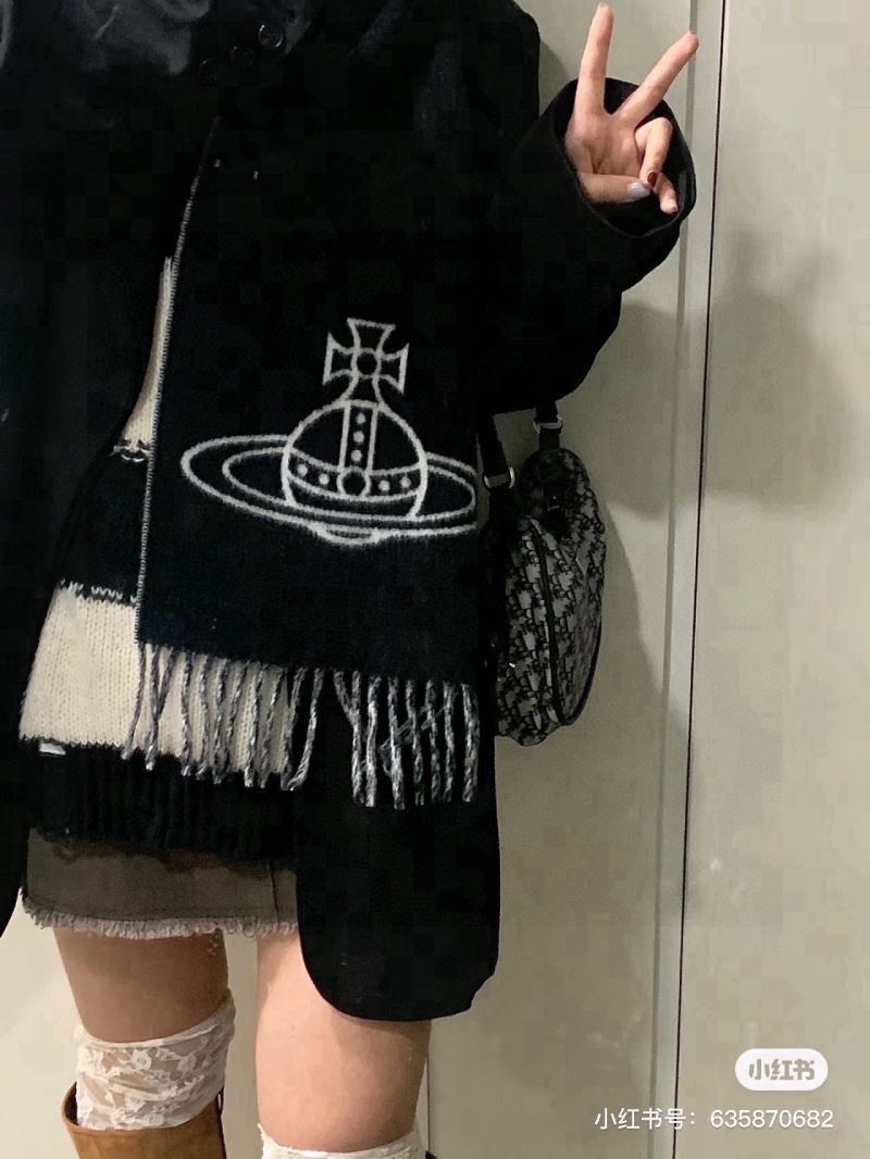 Valentino Scarf